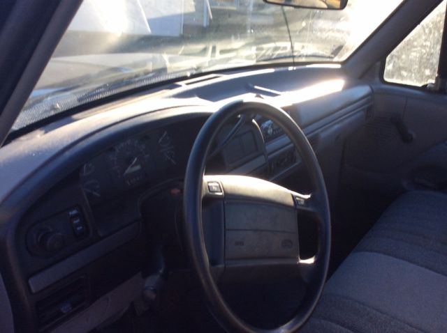 1994 BLACK/SILVER Ford F-150 Standard Cab Pickup