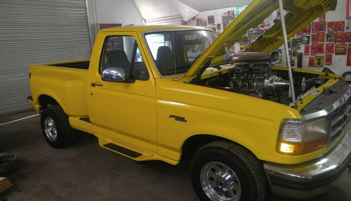 1994 Ford F-150 Standard Cab Pickup