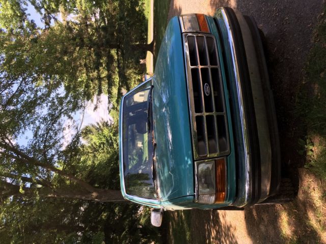 1994 Green Ford F-150 Extended Cab Pickup