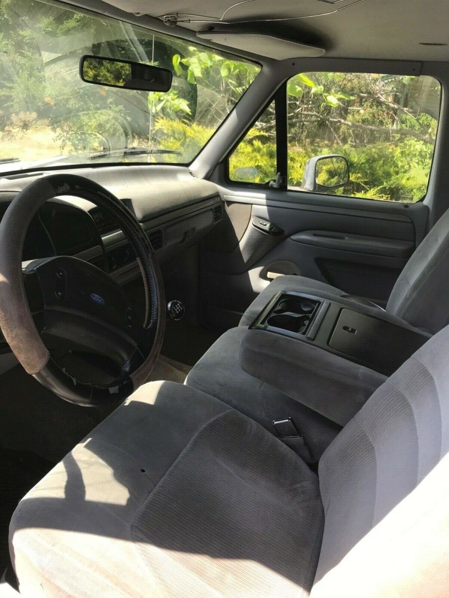 1994 White Ford F-350 Extended Cab Pickup