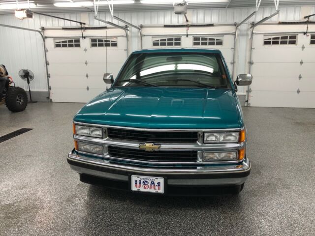 1994 Teal Green Metallic Chevrolet Silverado 1500 Standard Cab Pickup