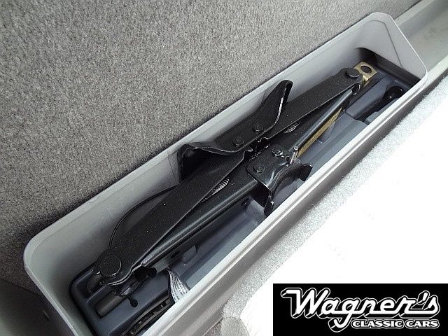 1994 Black Chevrolet C/K Pickup 1500 Pickup Truck