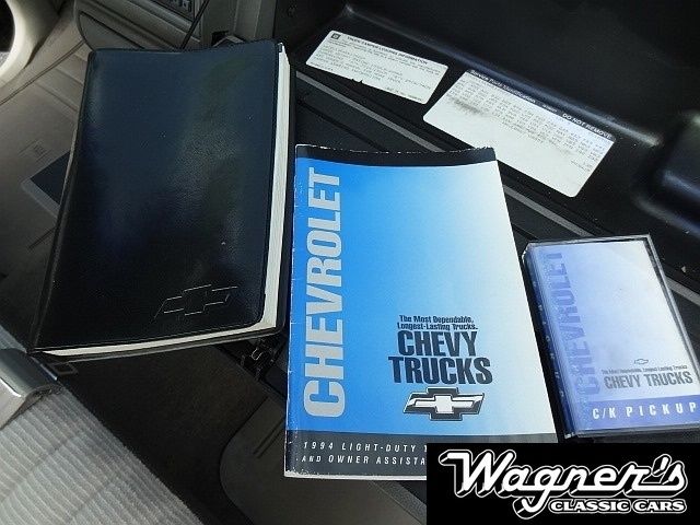 1994 Black Chevrolet C/K Pickup 1500 Pickup Truck