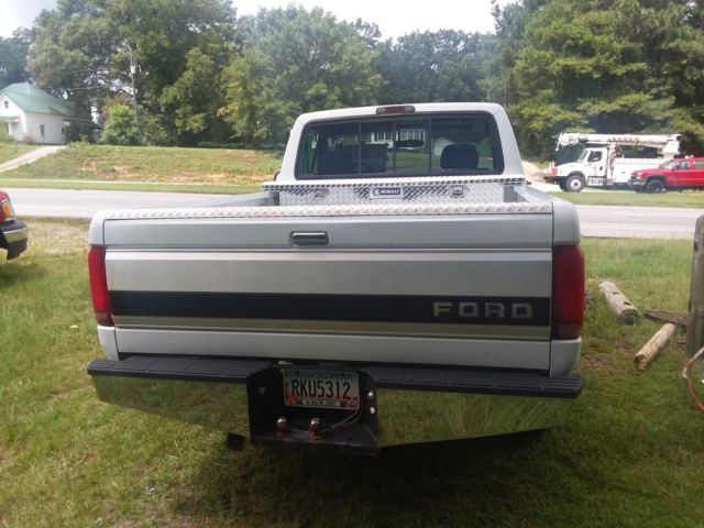 1994 White Ford F-150 Short bed  square body