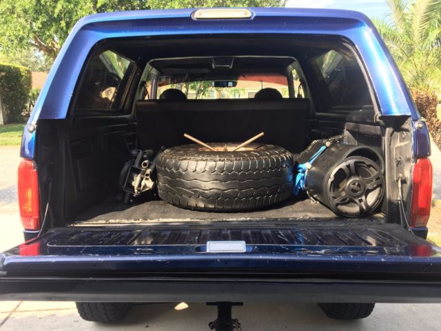1994 Blue Ford Bronco
