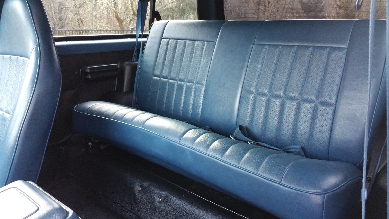 1994 Blue Ford Bronco SUV