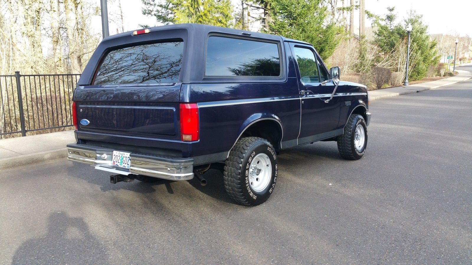 1994 Blue Ford Bronco SUV
