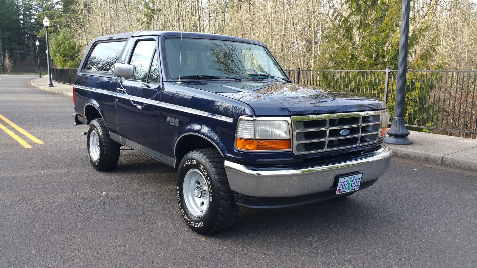 1994 Blue Ford Bronco SUV