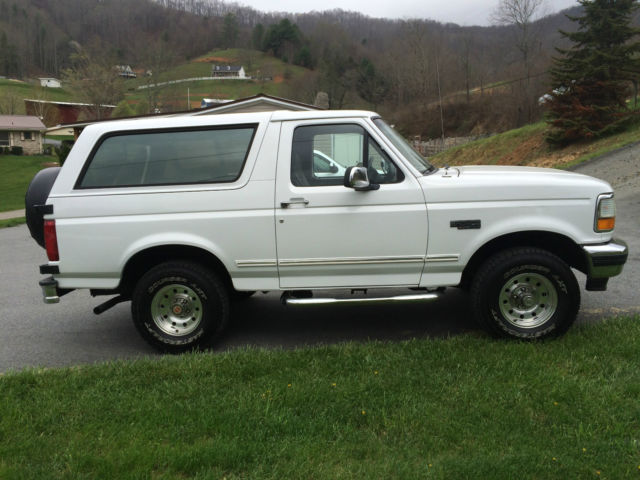 1994 White Ford Bronco