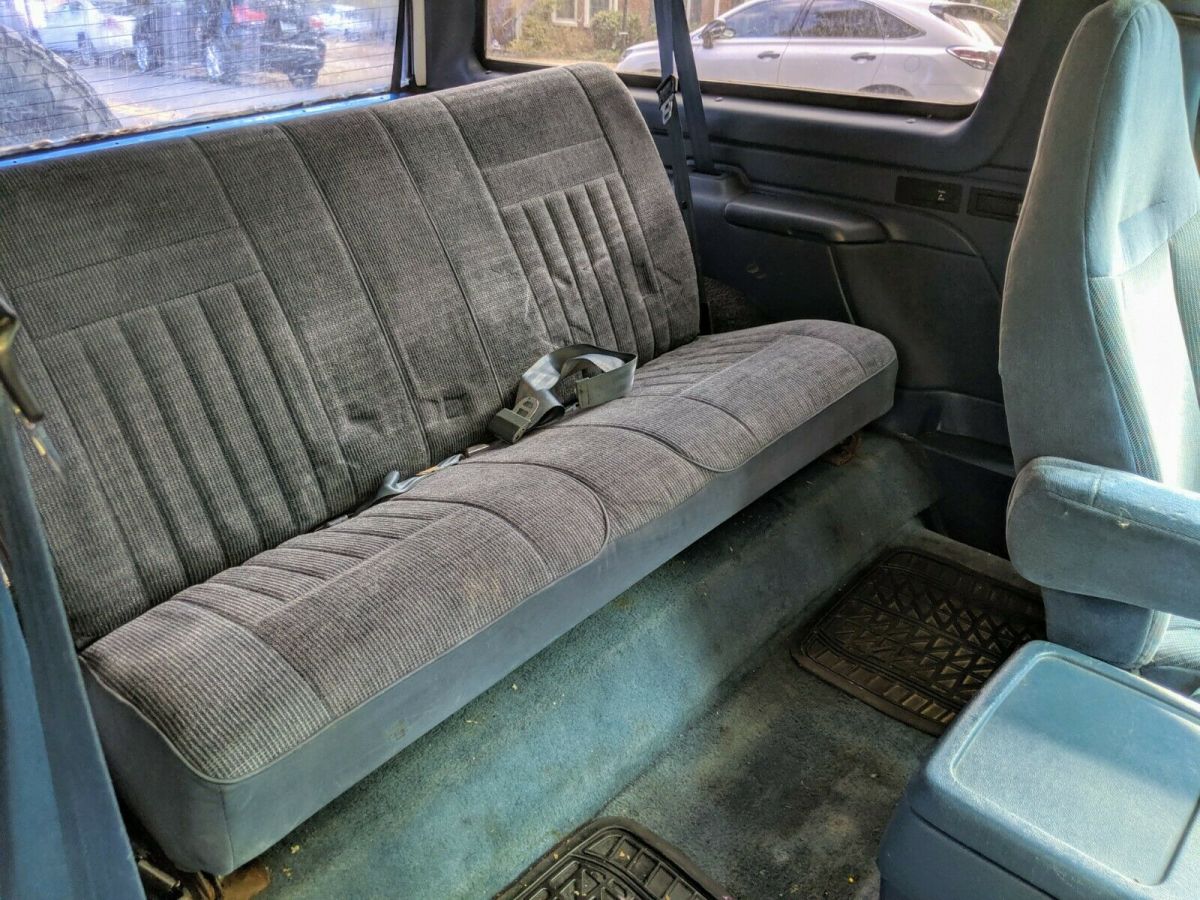 1994 Blue Ford Bronco SUV