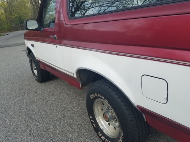 1994 Red Ford Bronco Wagon