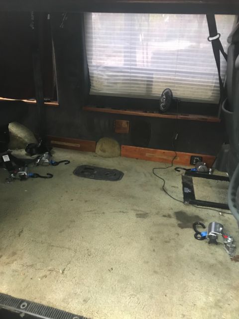 1994 Silver Ford E-Series Van