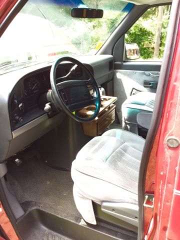1994 Red Ford E-Series Van