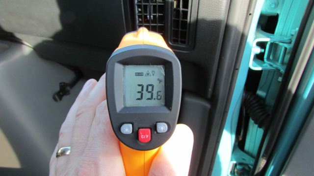 1994 Teal Ford E-Series Van 15 Passenger Van