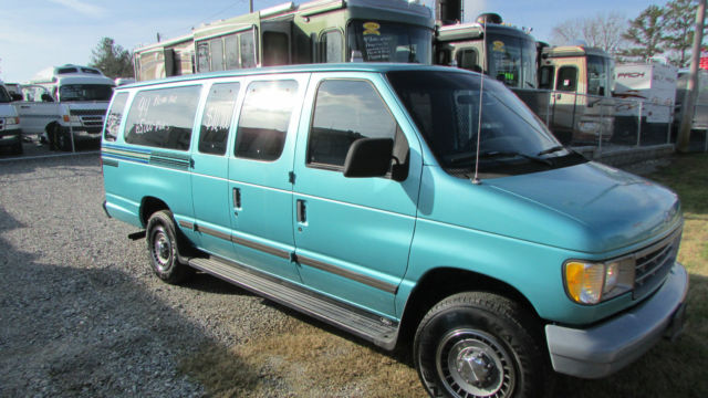1994 Teal Ford E-Series Van 15 Passenger Van