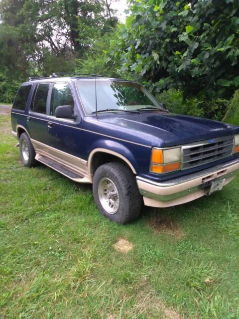 1994 Green Ford Explorer SUV