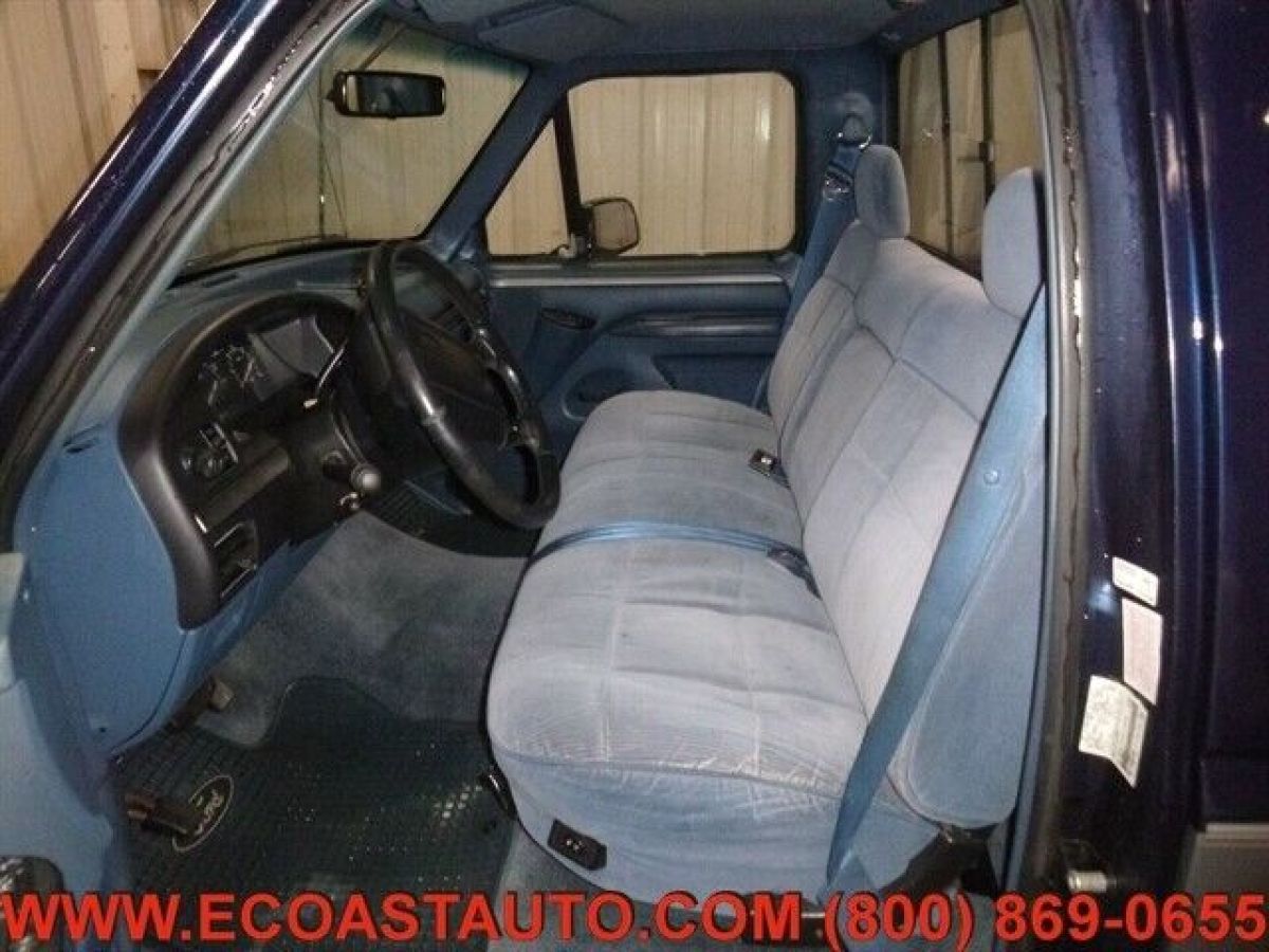 1994 Blue Ford F-150 Truck