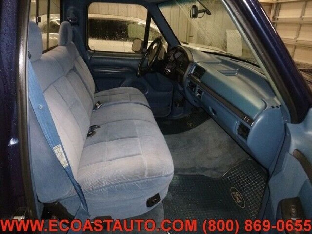 1994 Blue Ford F-150 Truck