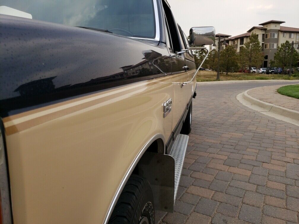 1991 Blue Ford F-150 Standard Cab Pickup