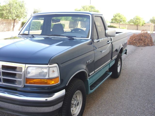 1994 TEAL Ford F-150 Standard Cab Pickup