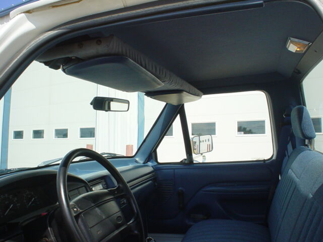 1994 WHITE Ford F-150 Standard Cab Pickup