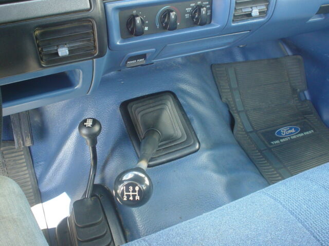 1994 WHITE Ford F-150 Standard Cab Pickup