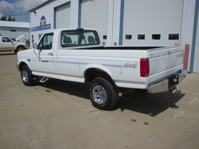 1994 WHITE Ford F-150 Standard Cab Pickup