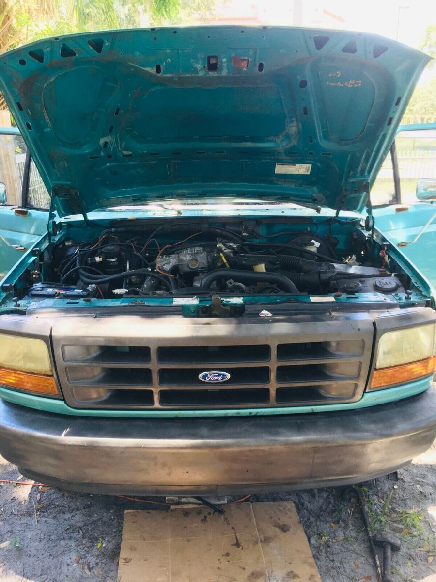1994 Green Ford F-150 Crew Cab Pickup