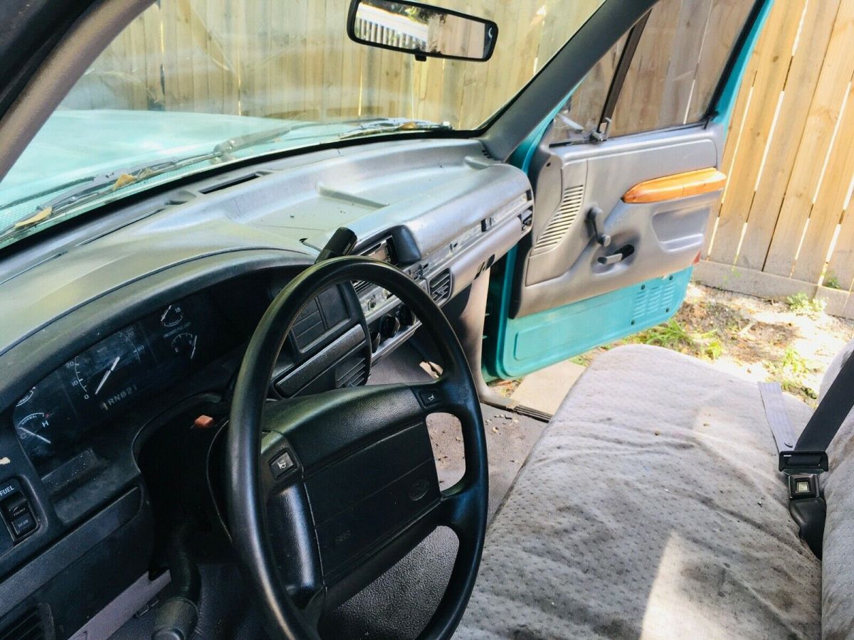 1994 Green Ford F-150 Crew Cab Pickup