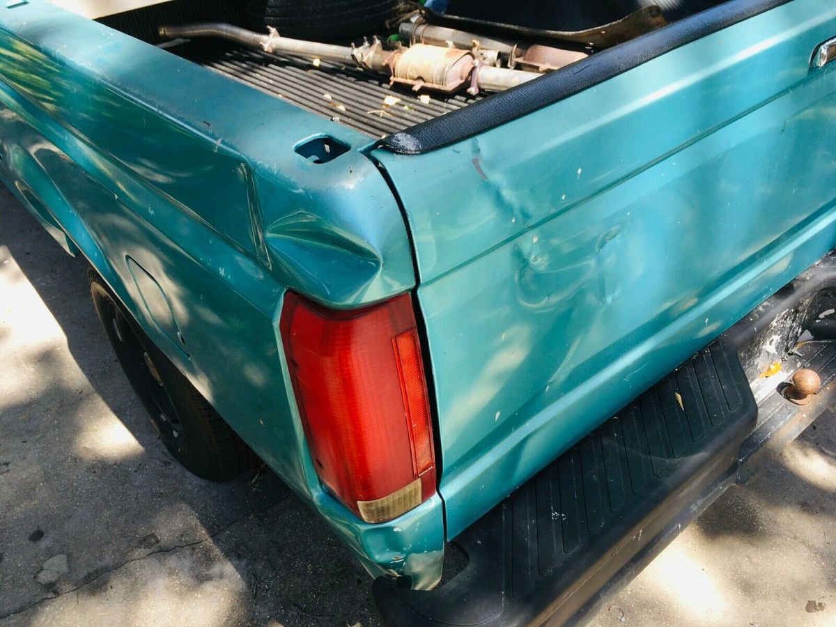 1994 Green Ford F-150 Crew Cab Pickup