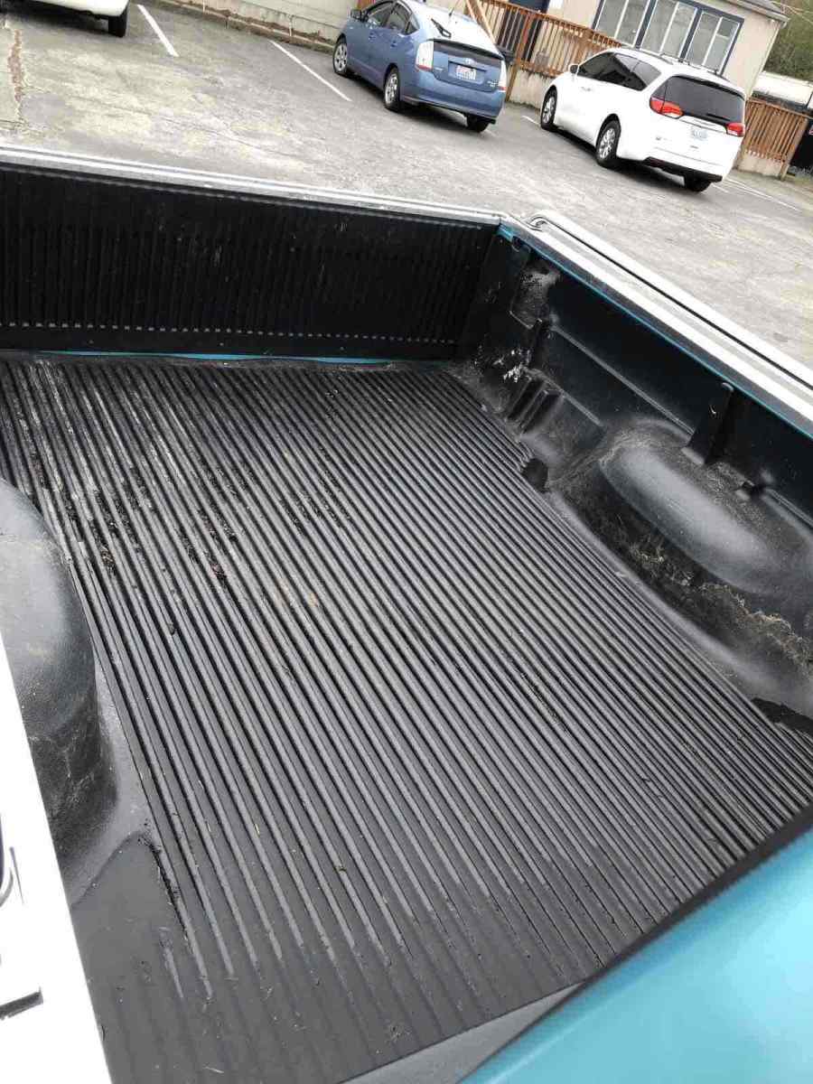 1994 Green Ford F-150 Pickup