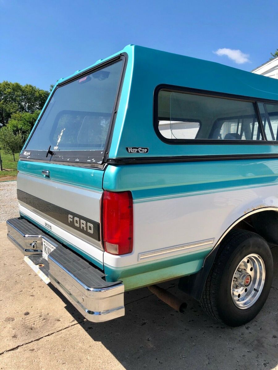 1994 Green Ford F-150 Pickup