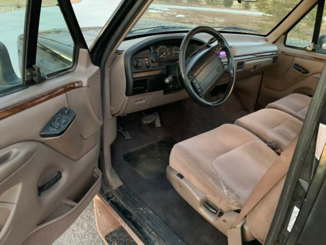 1994 Ford F-150 Standard Cab Pickup