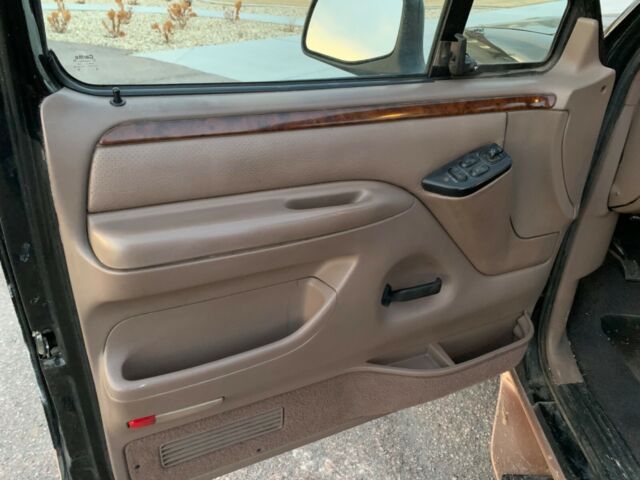 1994 Ford F-150 Standard Cab Pickup