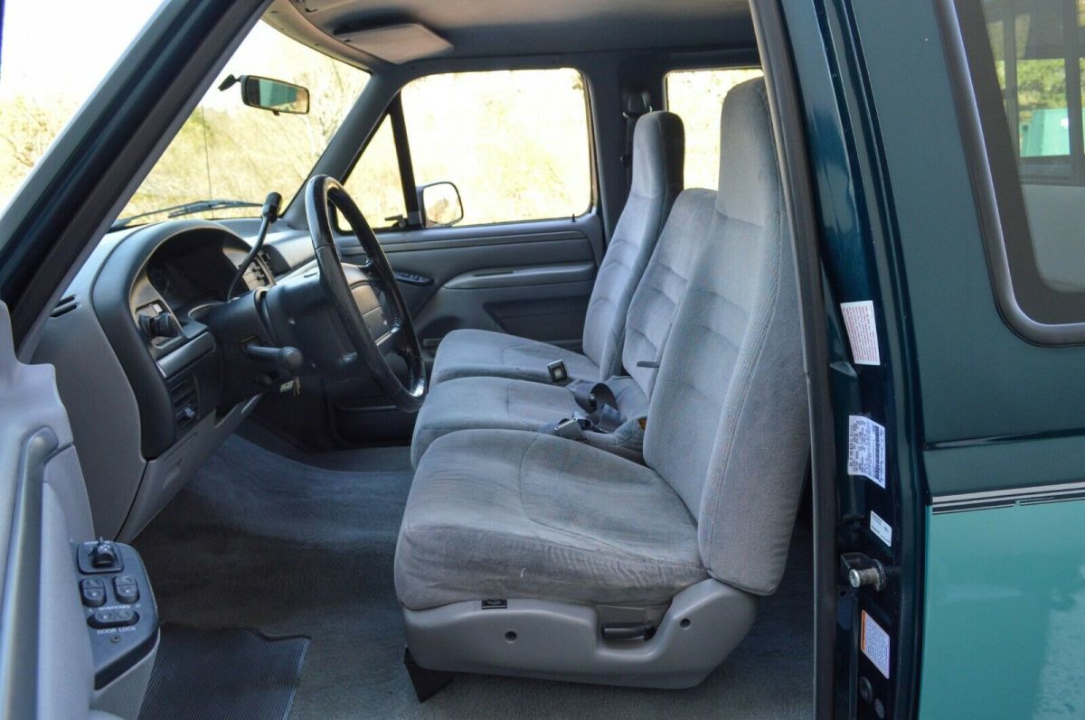 1994 Green Ford F-150 Extended Cab Pickup