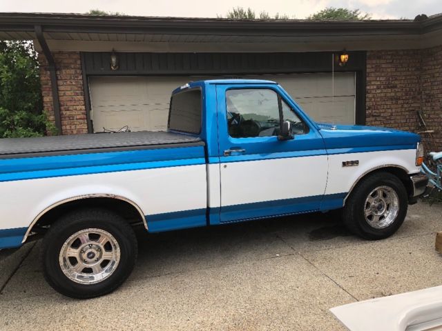 1994 Blue and white Ford F-150 Standard Cab Pickup