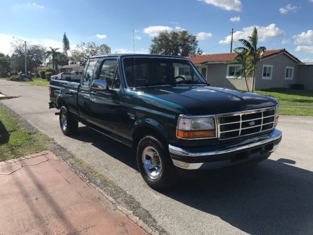 1994 Green Ford F-150 Extended Cab Pickup
