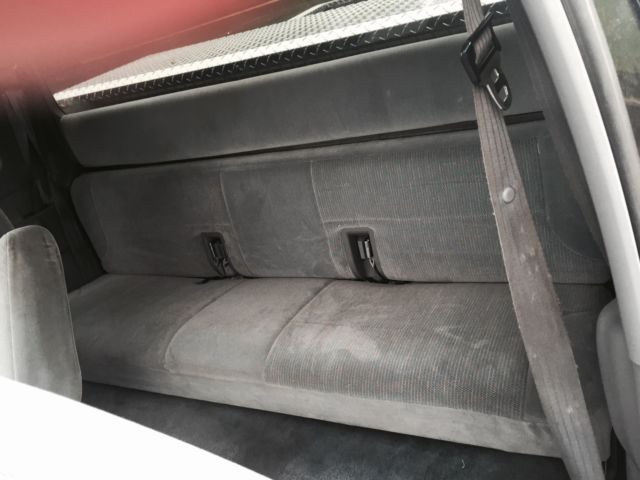 1994 Black Ford F-150 Extended Cab Pickup