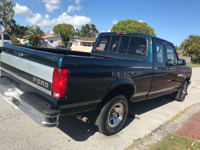 1994 Green Ford F-150 Extended Cab Pickup