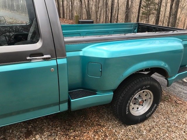 1994 Teal Ford F-150 Standard Cab Pickup