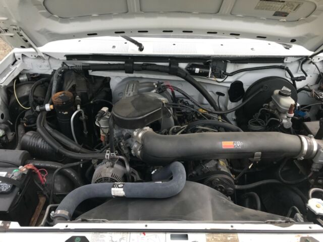 1994 White Ford F-150 Extended Cab Pickup