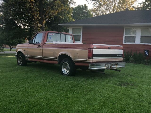 1994 Coral/Beige Ford F-150 Standard Cab Pickup