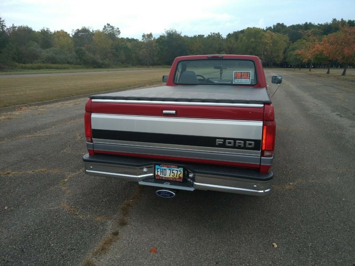 1994 Red & grey Ford F-150 Cab & Chassis