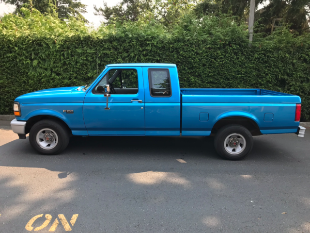 1994 Blue Ford F-150 Extended Cab Pickup