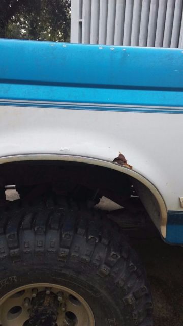 1994 Blue Ford F-250 Crew Cab Pickup