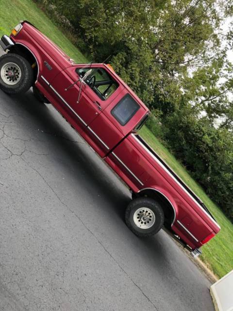 1994 Red Ford F-250 Crew Cab Pickup