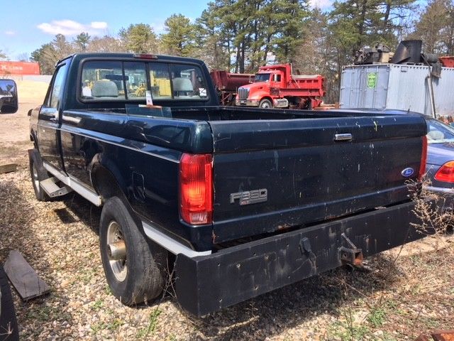 1994 Green Ford F-250 Standard Cab Pickup