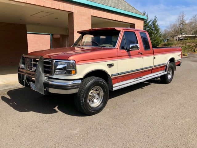 1994 Salmon&White Ford F-250 Extended Cab Pickup