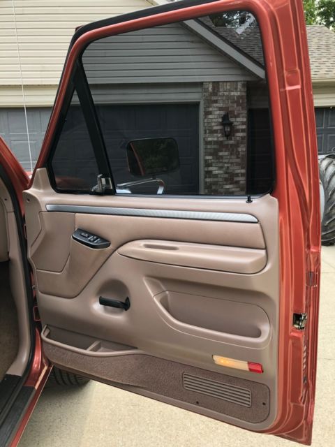 1994 Medium Palomino Metallic Ford F-250 Standard Cab Pickup