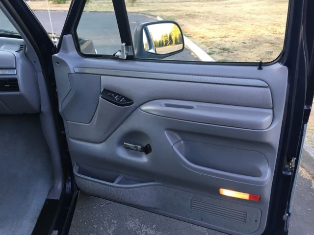 1994 Blue Ford F-250